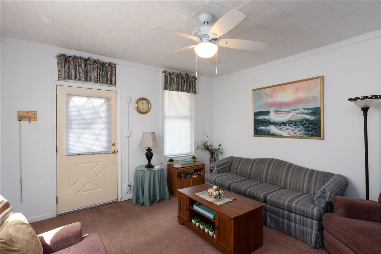 2448 Herman Street Covington, KY 41014 - Photo 3 of 20 Gallery Image 3