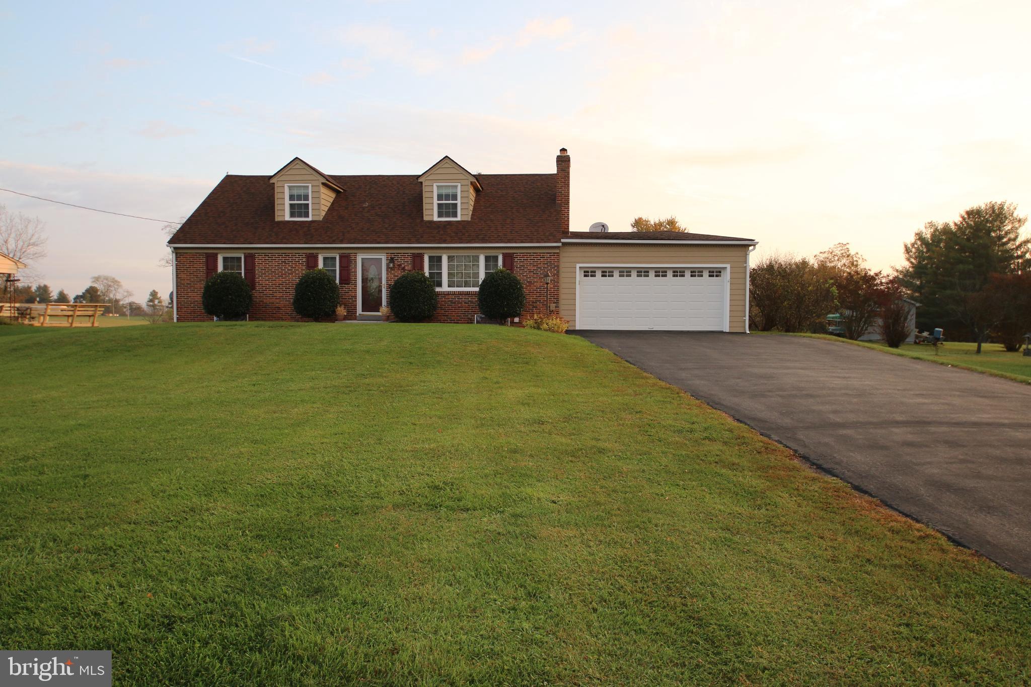 747 Redbud Road Winchester, VA 22603 - Photo 2 of 69 Gallery Image 2