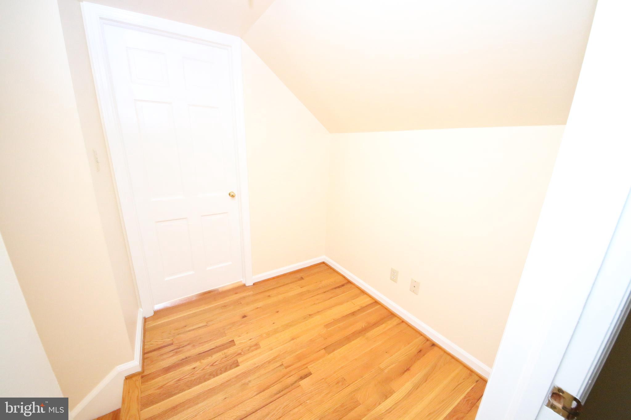 747 Redbud Road Winchester, VA 22603 - Photo 20 of 69 Gallery Image 20