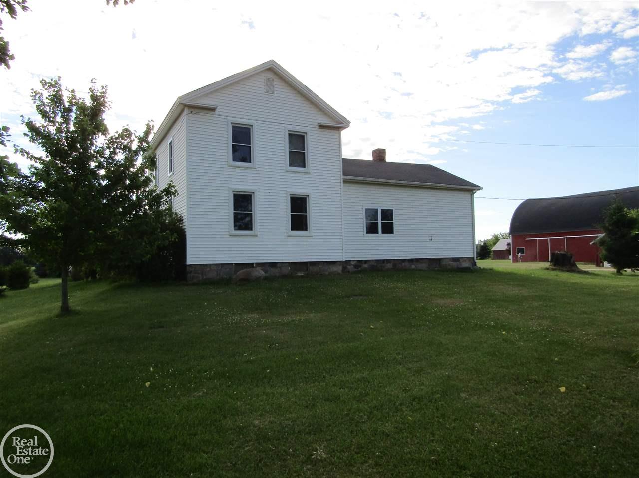 78141 Romeo Plank Road Armada, MI 48005 - Photo 34 of 55 31295223-33.JPG