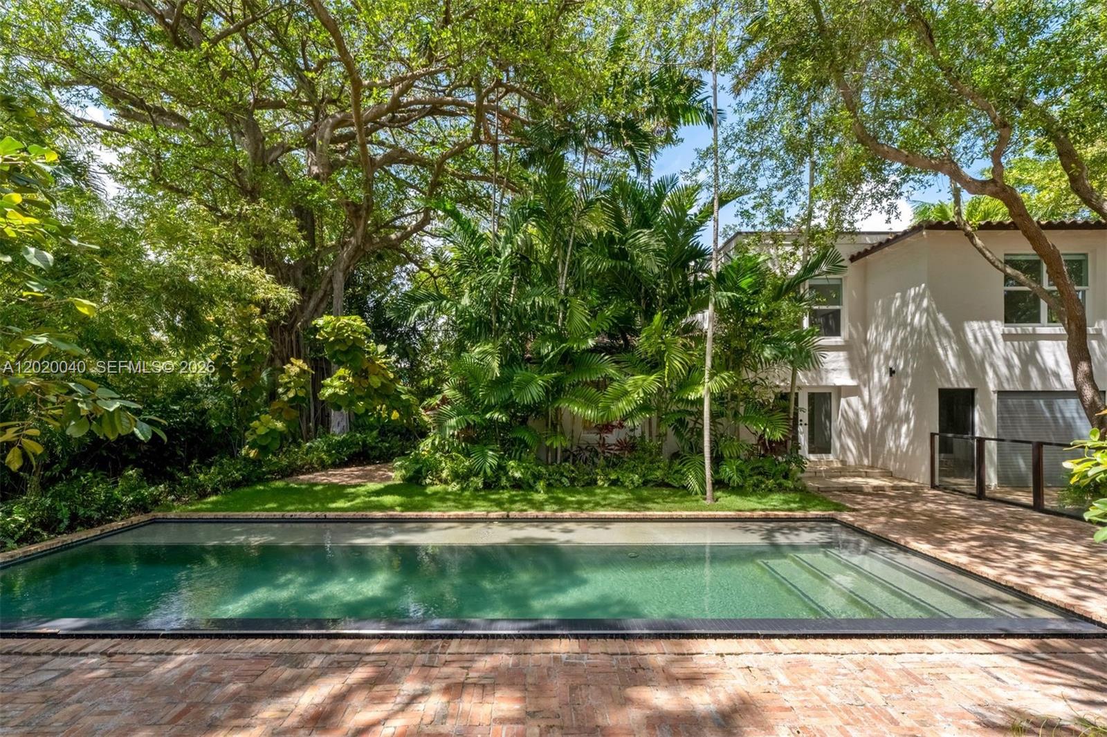 5812 Alton Road Miami Beach, FL 33140 - Photo 24 of 43