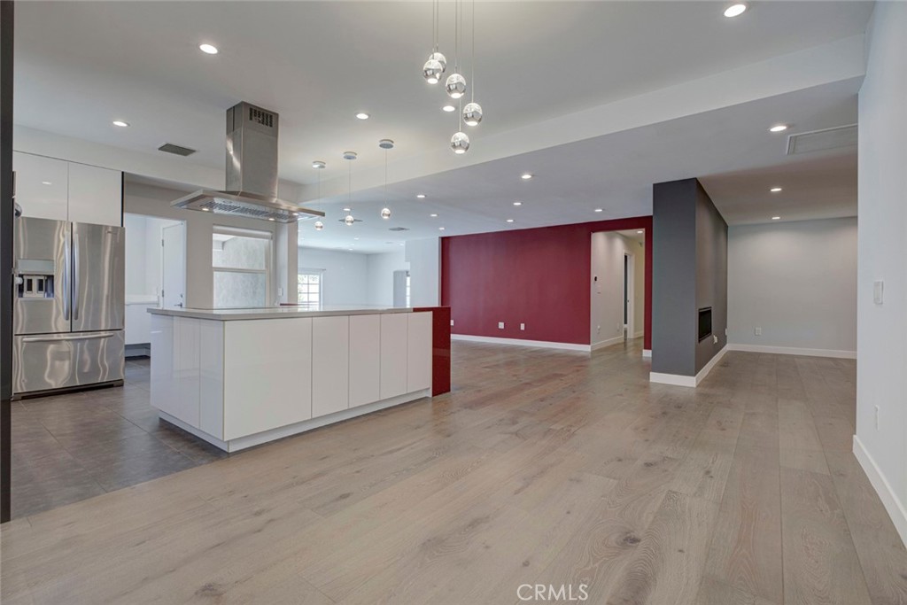 523 East Fairmount Road Burbank, CA 91501 - Photo 16 of 78