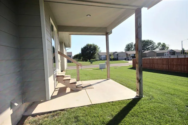 $280,600 | 1543 North Stout Court, Wichita, KS 67235