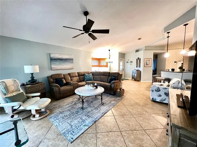 $4,000 | 304 Islamorada Boulevard, Punta Gorda, FL 33955