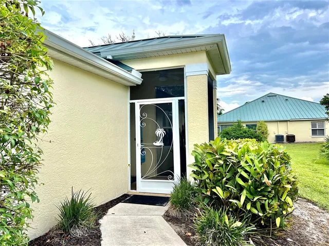 $4,000 | 304 Islamorada Boulevard, Punta Gorda, FL 33955