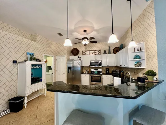 $4,000 | 304 Islamorada Boulevard, Punta Gorda, FL 33955