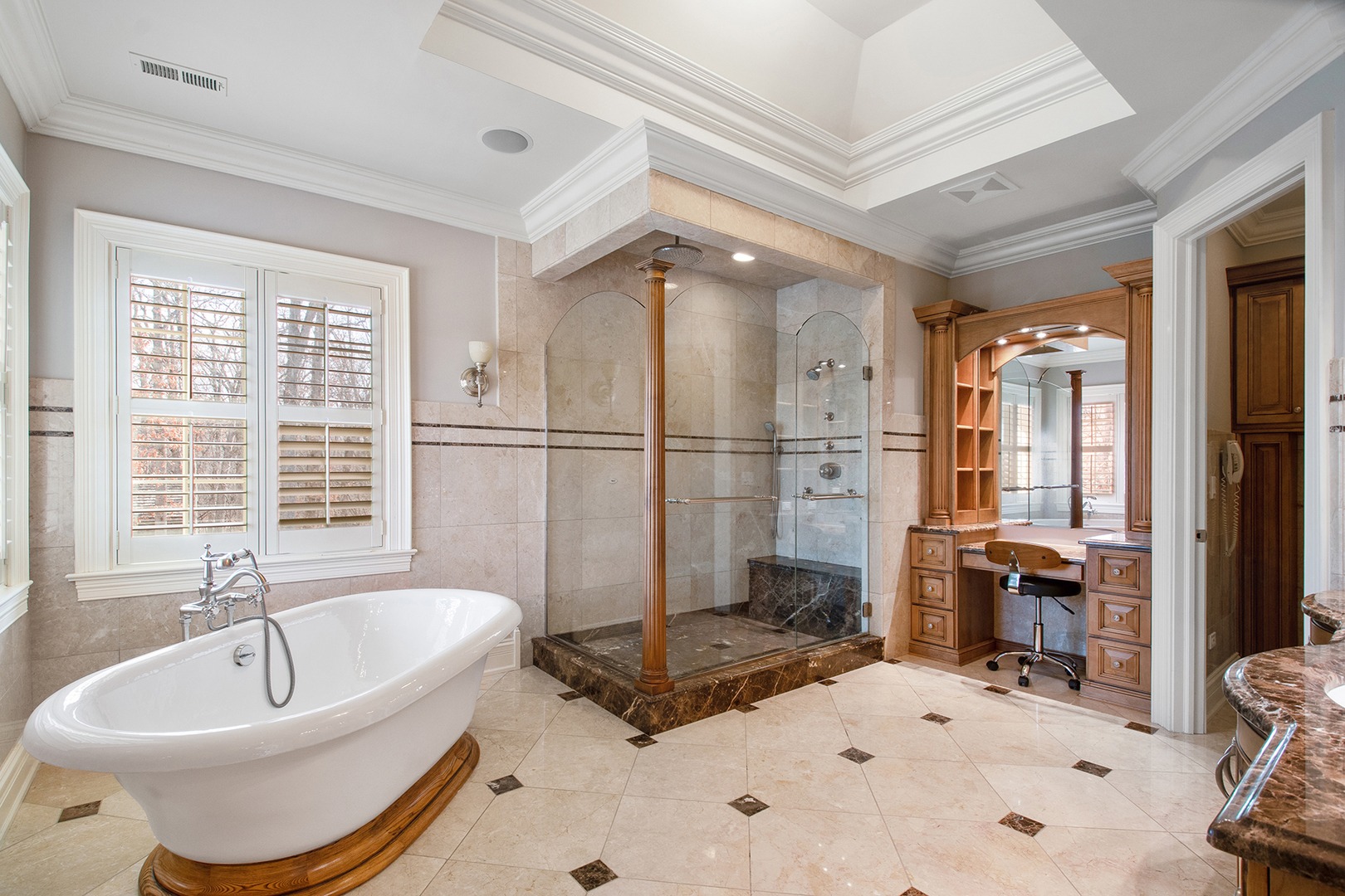20 Old Mill Road Lake Forest, IL 60045 - Photo 36 of 64 a spacious bathroom with a tub and a sink