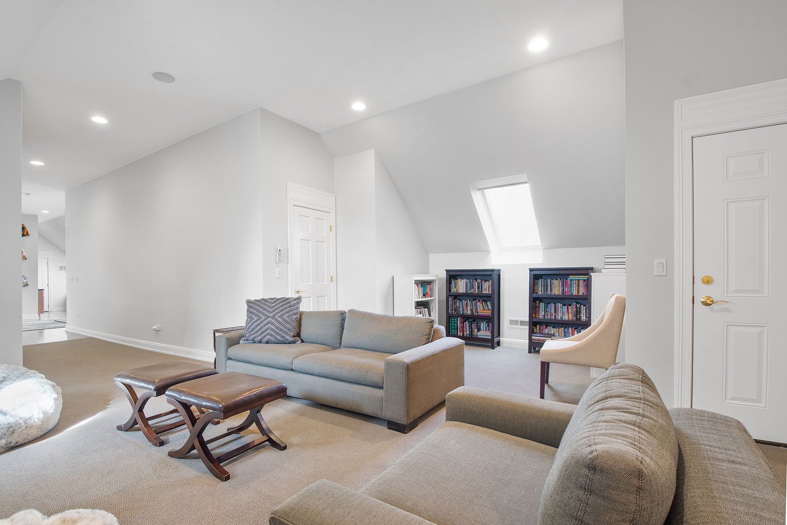 20 Old Mill Road Lake Forest, IL 60045 - Photo 54 of 64 a living room with furniture and a potted plant