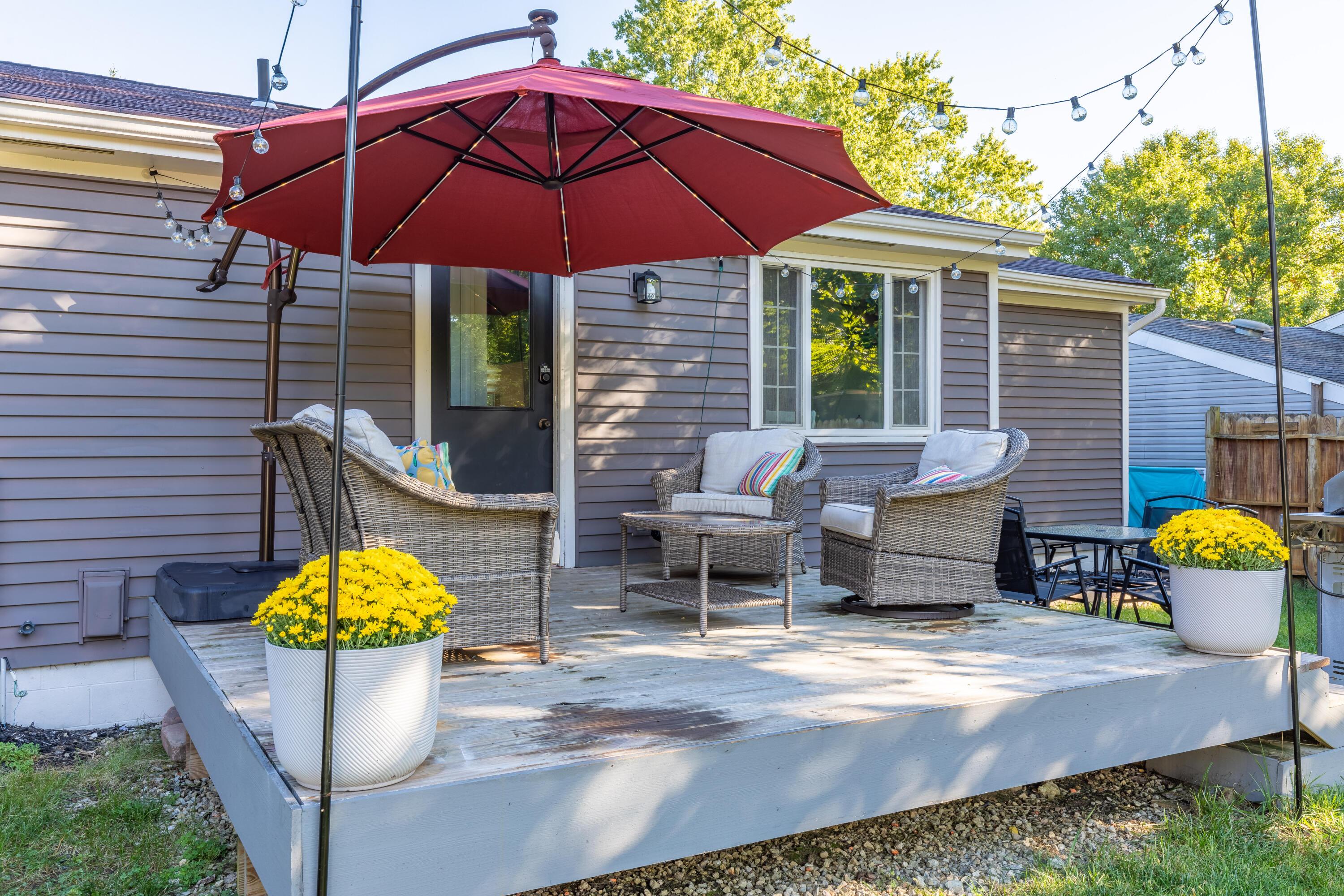 2047 Wolverhampton Road Powell, OH 43065 - Photo 24 of 33 024