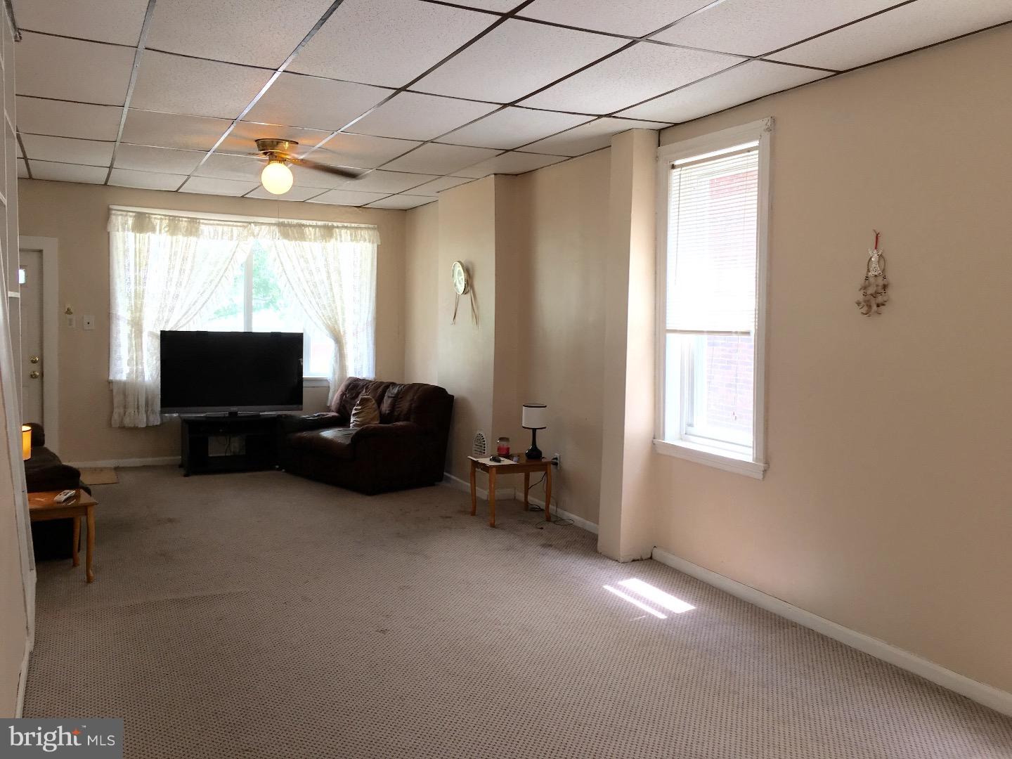 6610 Keystone Street Philadelphia, PA 19135 - Photo 5 of 20 Gallery Image 5