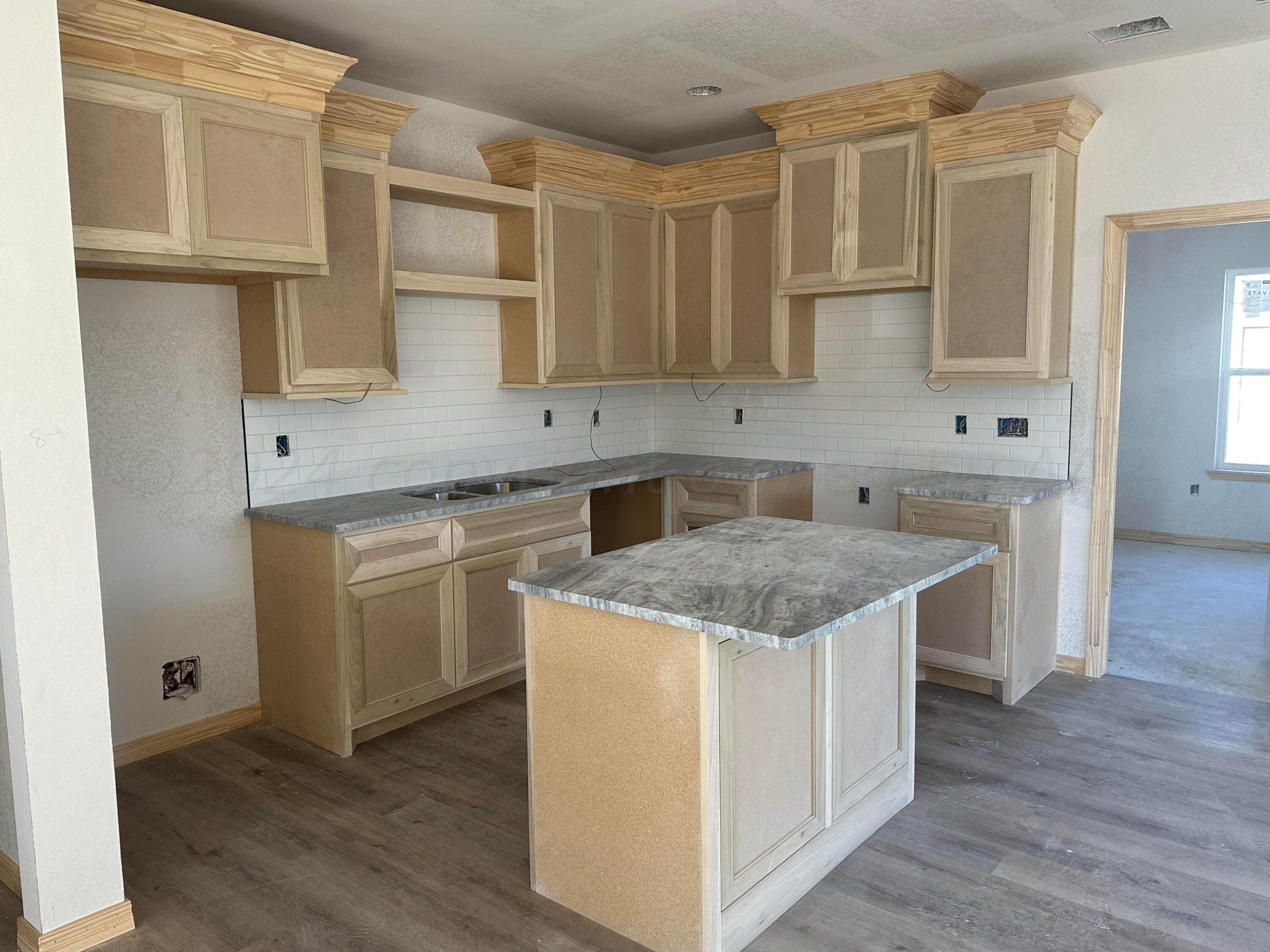 4104 Crockett Street Amarillo, TX 79110 - Photo 5 of 11 Kitchen