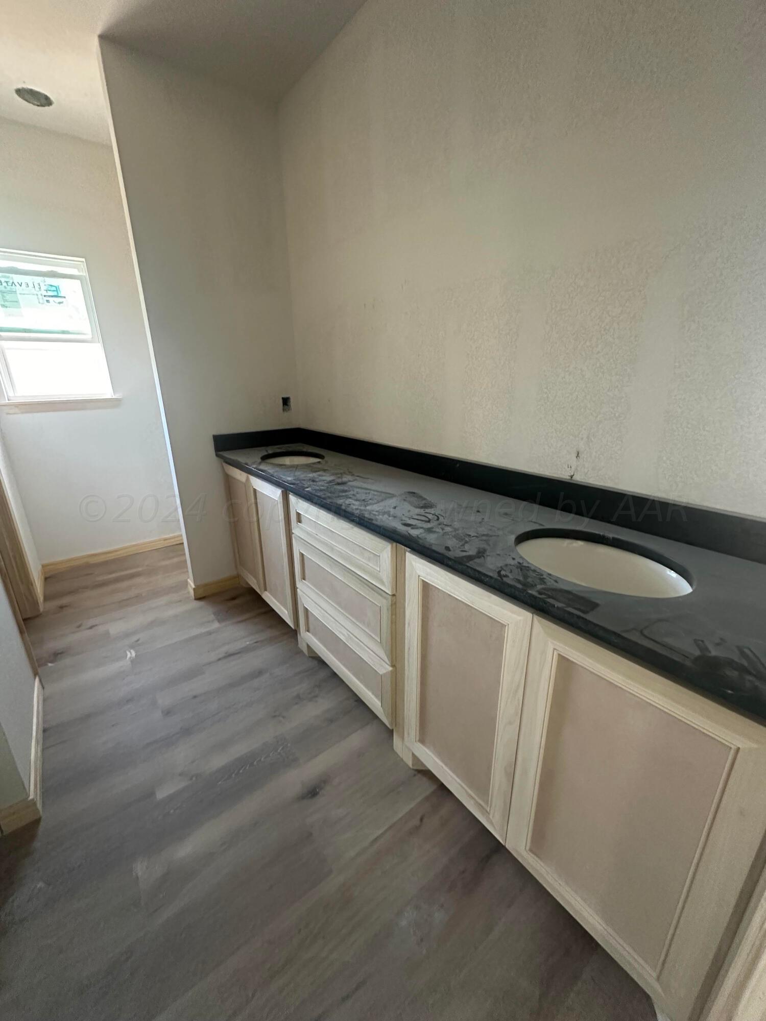 4104 Crockett Street Amarillo, TX 79110 - Photo 8 of 11 unnamed (10)