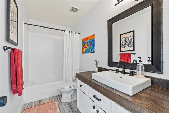 $1,195,000 | 23414 Highcrest Road, Dana Point, CA 92629