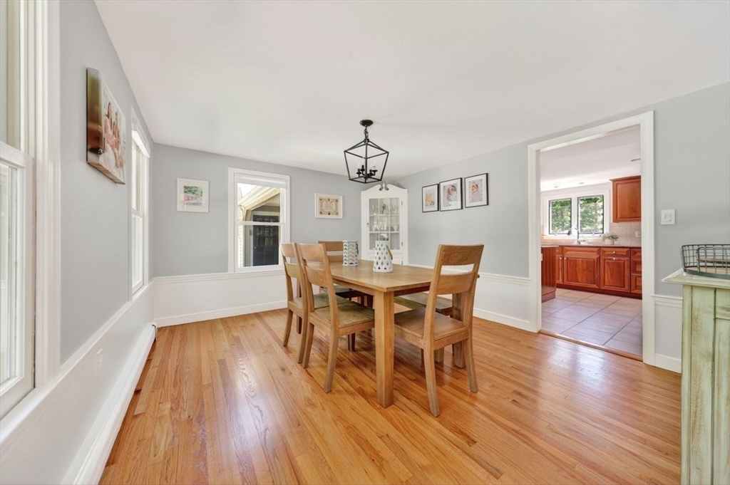 17 Woods Road Norwell, MA 02061 - Photo 9 of 37