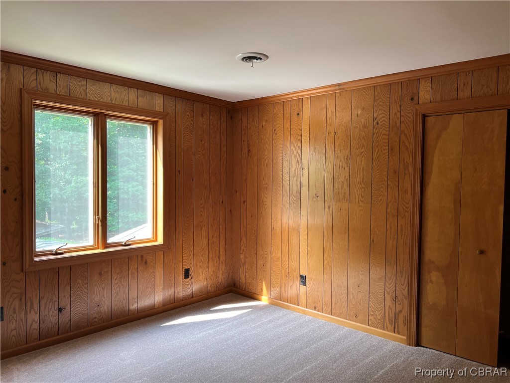 404 Wading Creek Road Dutton, VA 23050 - Photo 6 of 49 Great Light! New Carpet