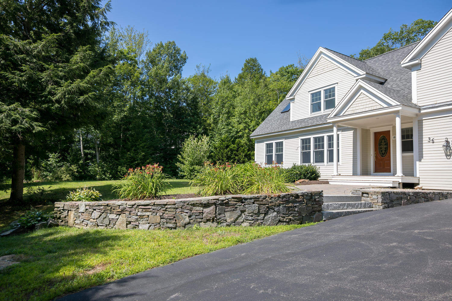 36 Bristol Road Freeport, ME 04032 - Photo 3 of 46 Stonework & Front Walk