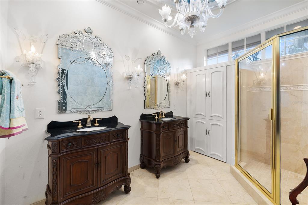4906 Willow Ridge Terrace Valrico, FL 33596 - Photo 23 of 67 a kitchen with a sink and a mirror