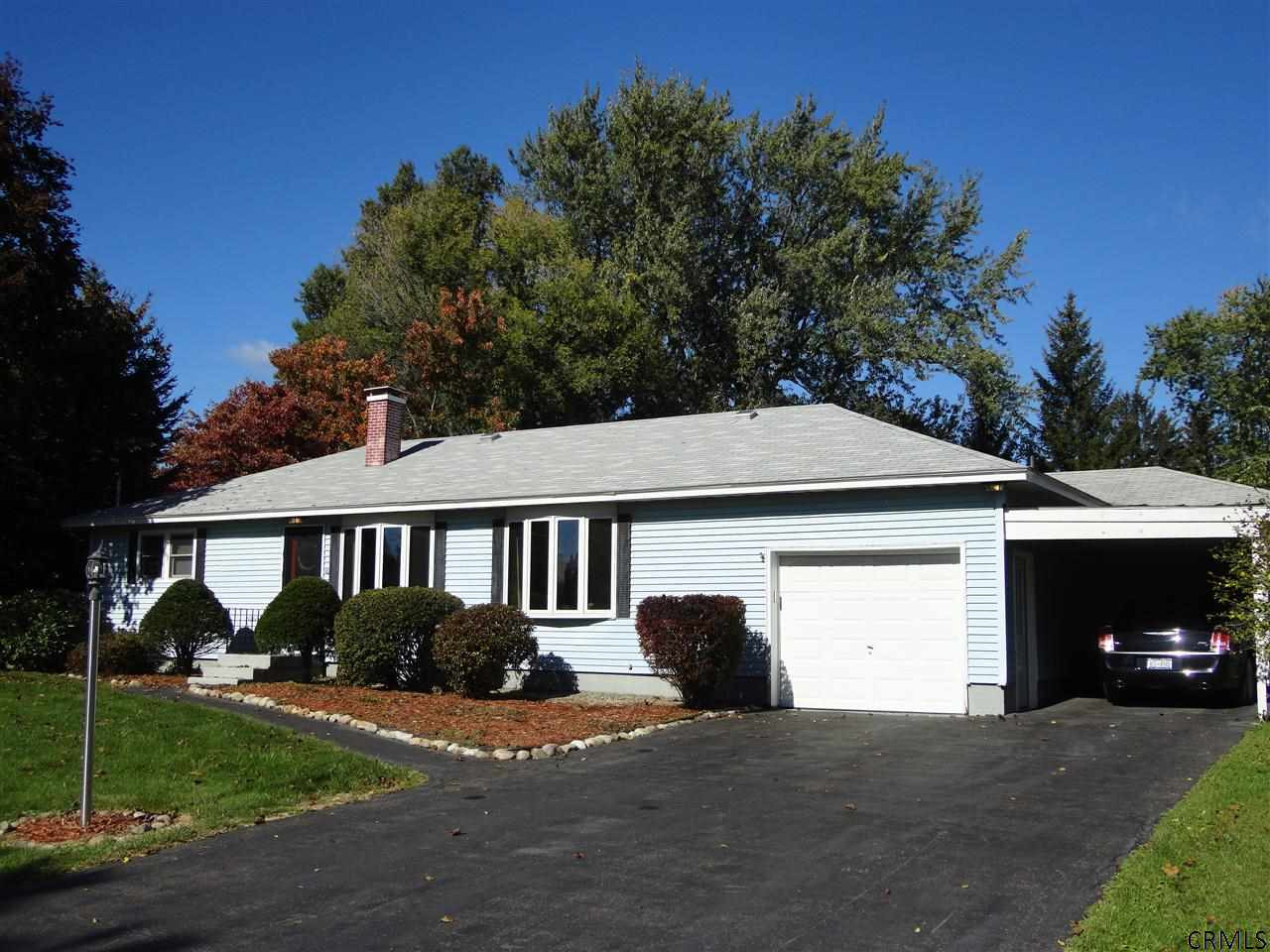 10 Roberts Road Waterford, NY 12188 - Photo 2 of 21 Photo 2