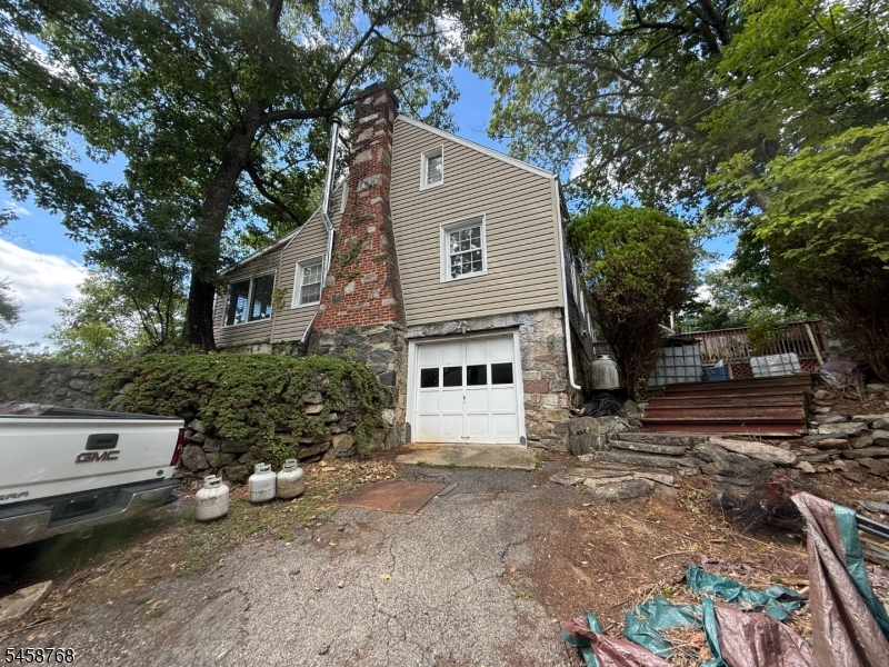 11 Skytop Road Hopatcong, NJ 07821 - Photo 7 of 18 Gallery Image 7