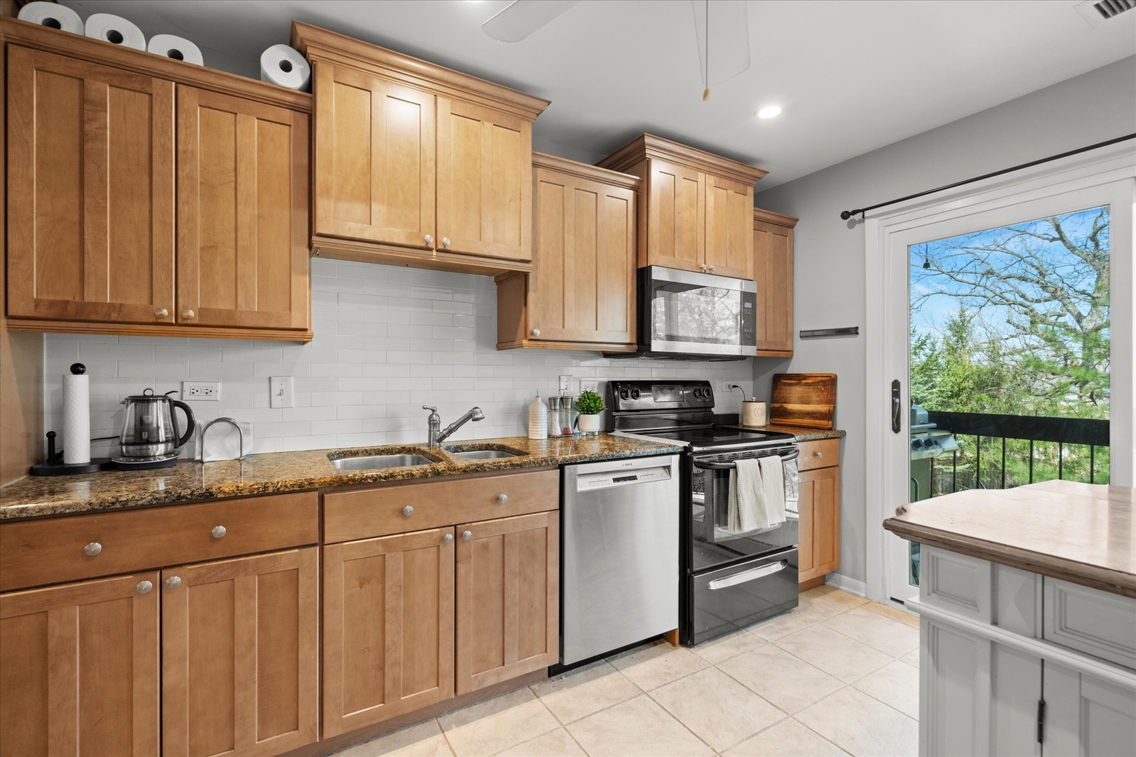 5808 Wolf Road, Unit 3 Western Springs, IL 60558 - Photo 6 of 26