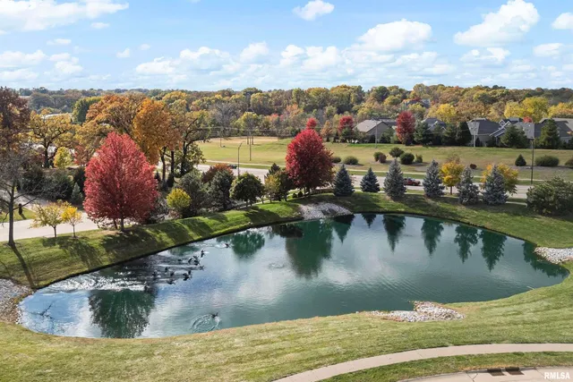 $649,000 | 5188 South Richmond Circle, Bettendorf, IA 52722