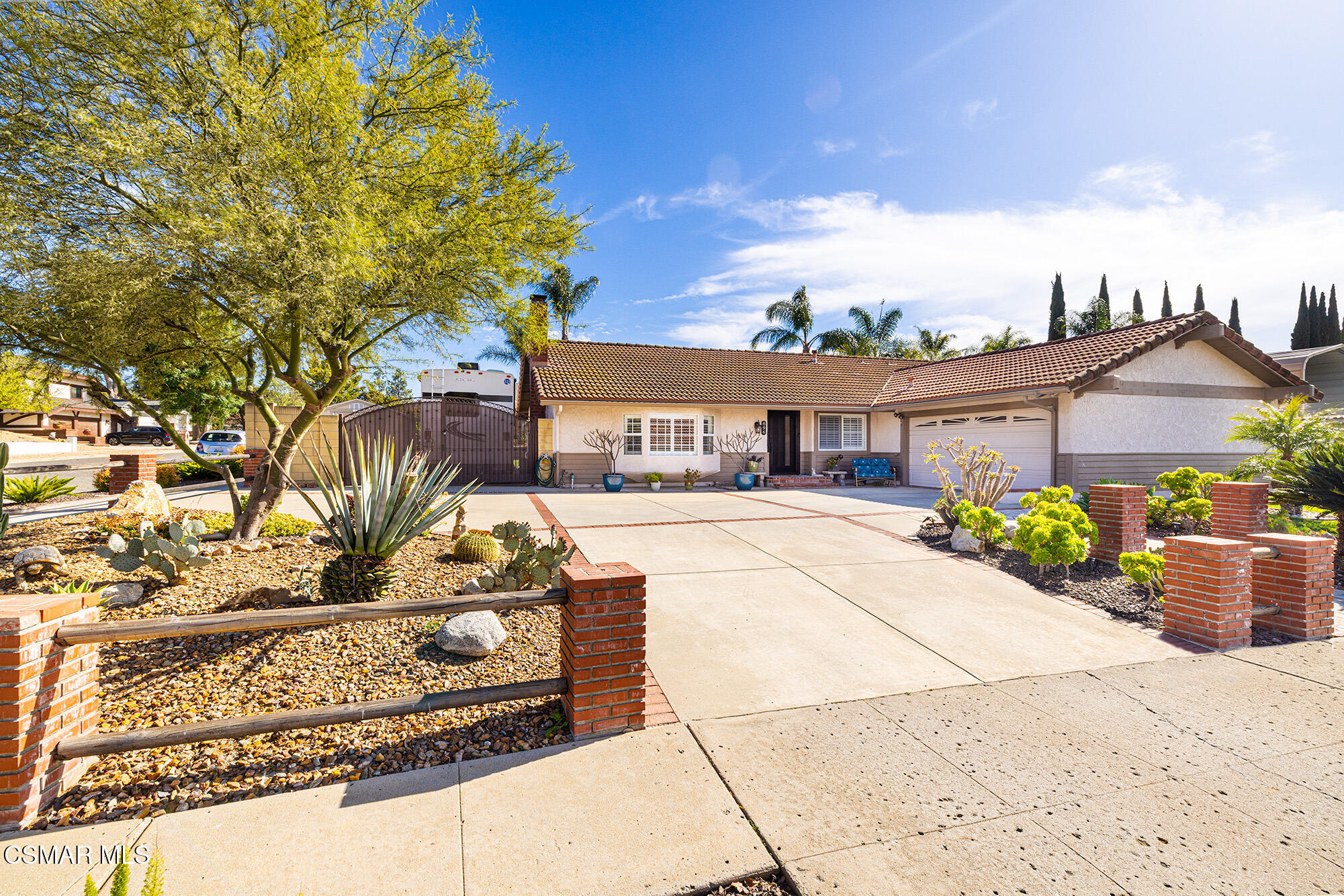 896 Weaver Street Simi Valley, CA 93065 - Photo 2 of 26 Weaver2
