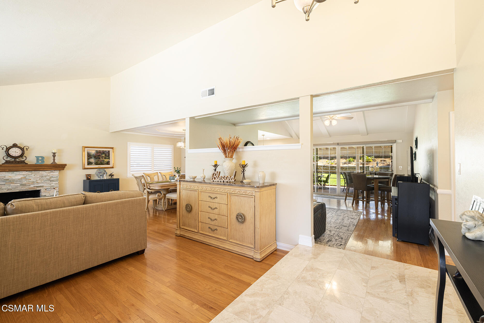 896 Weaver Street Simi Valley, CA 93065 - Photo 5 of 26 Weaver5