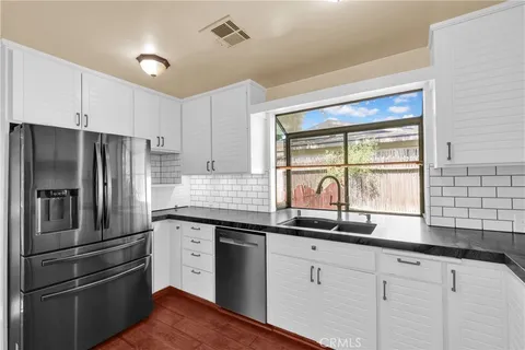 $769,900 | 628 West Fern Avenue, Redlands, CA 92373