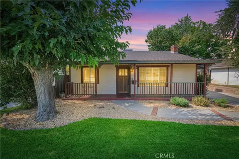 $769,900 | 628 West Fern Avenue, Redlands, CA 92373