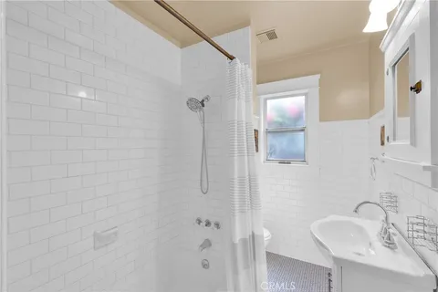 $769,900 | 628 West Fern Avenue, Redlands, CA 92373