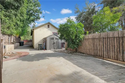 $769,900 | 628 West Fern Avenue, Redlands, CA 92373