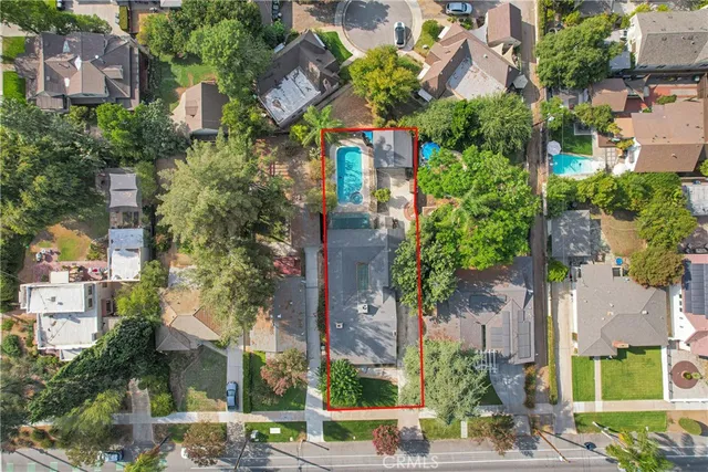 an aerial view of multiple house