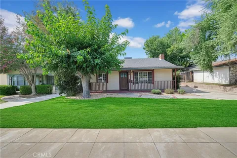$769,900 | 628 West Fern Avenue, Redlands, CA 92373
