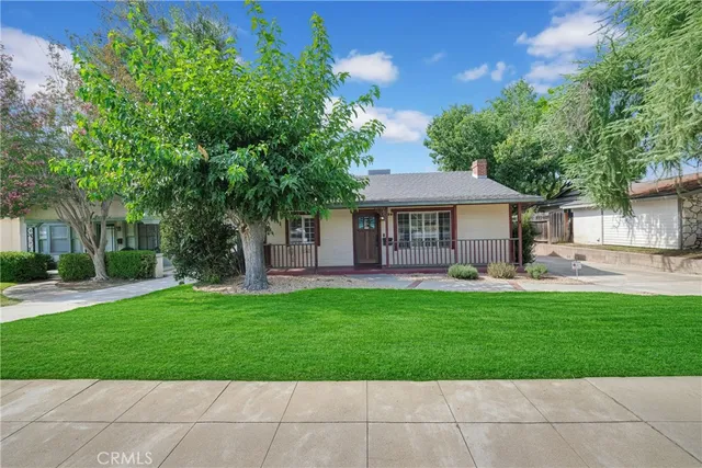 $769,900 | 628 West Fern Avenue, Redlands, CA 92373