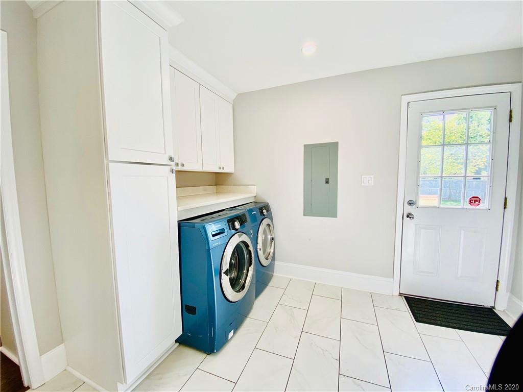 4300 Walker Road Charlotte, NC 28211 - Photo 39 of 42