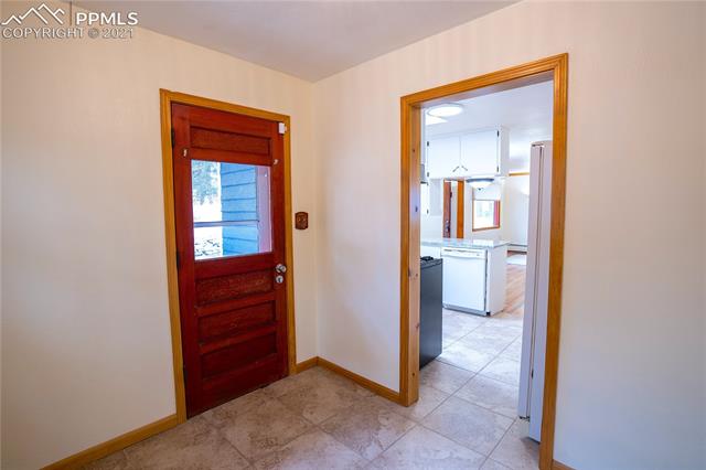 6510 Burrows Road Colorado Springs, CO 80908 - Photo 20 of 37 Gallery Image 20