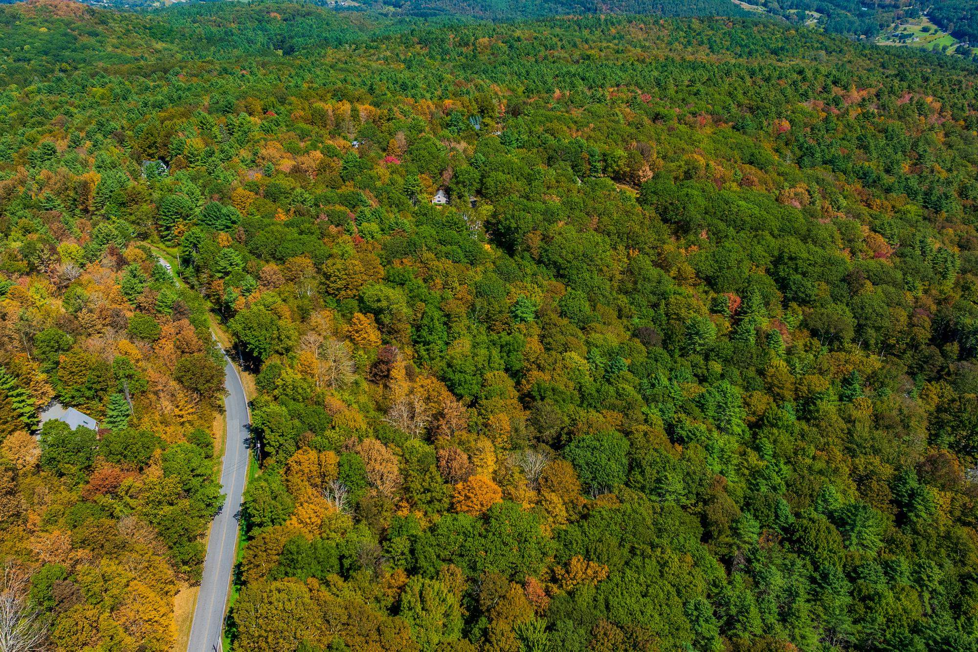 5268 Willard Road, Unit 5268 Quechee, VT 05059 - Photo 15 of 29