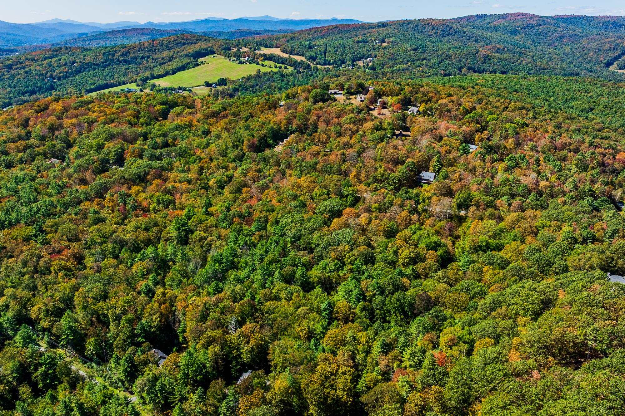 5268 Willard Road, Unit 5268 Quechee, VT 05059 - Photo 21 of 29