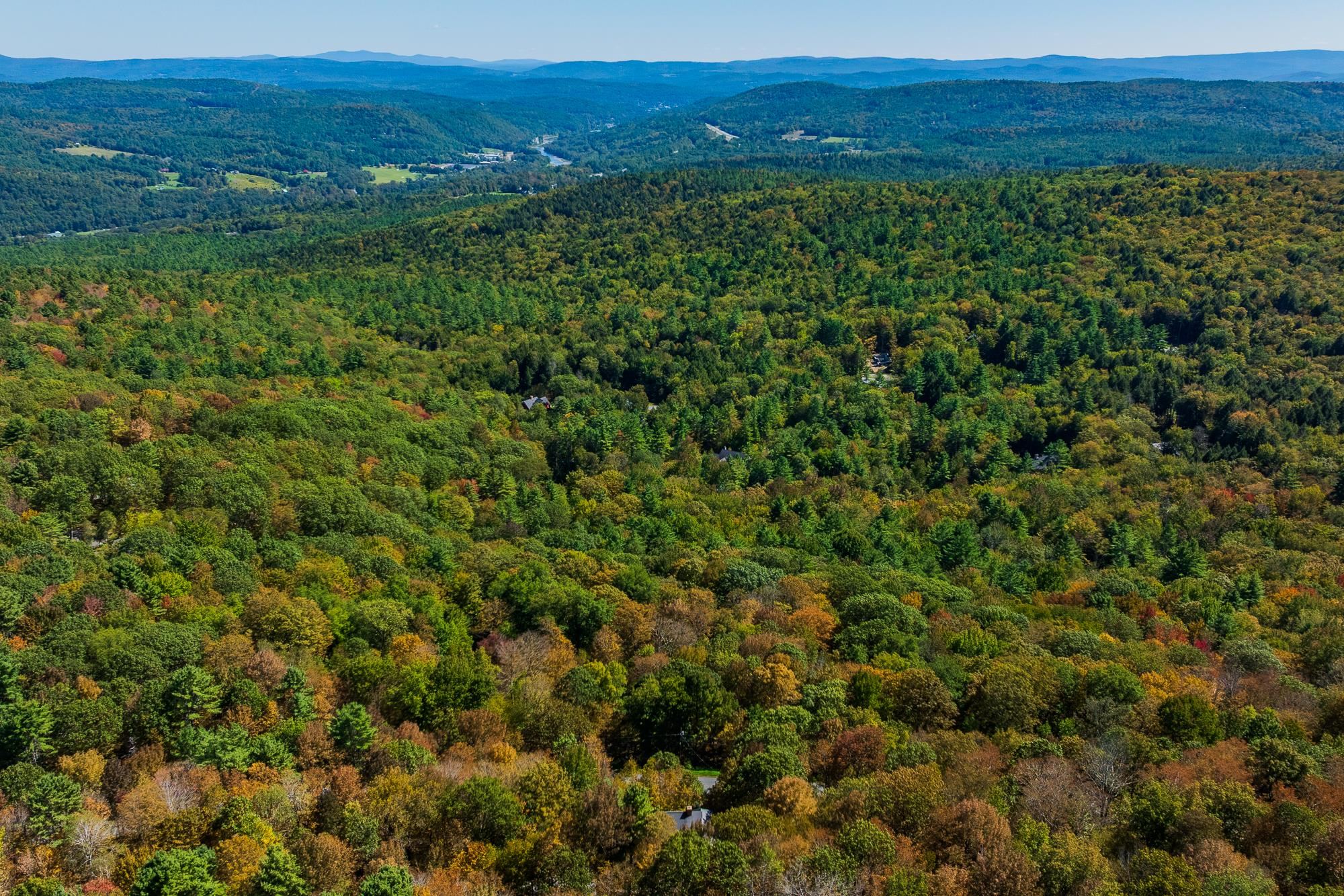 5268 Willard Road, Unit 5268 Quechee, VT 05059 - Photo 10 of 29