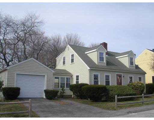 19 Abbott Road Gloucester, MA 01930 - Photo 1 of 1 Gallery Image 1