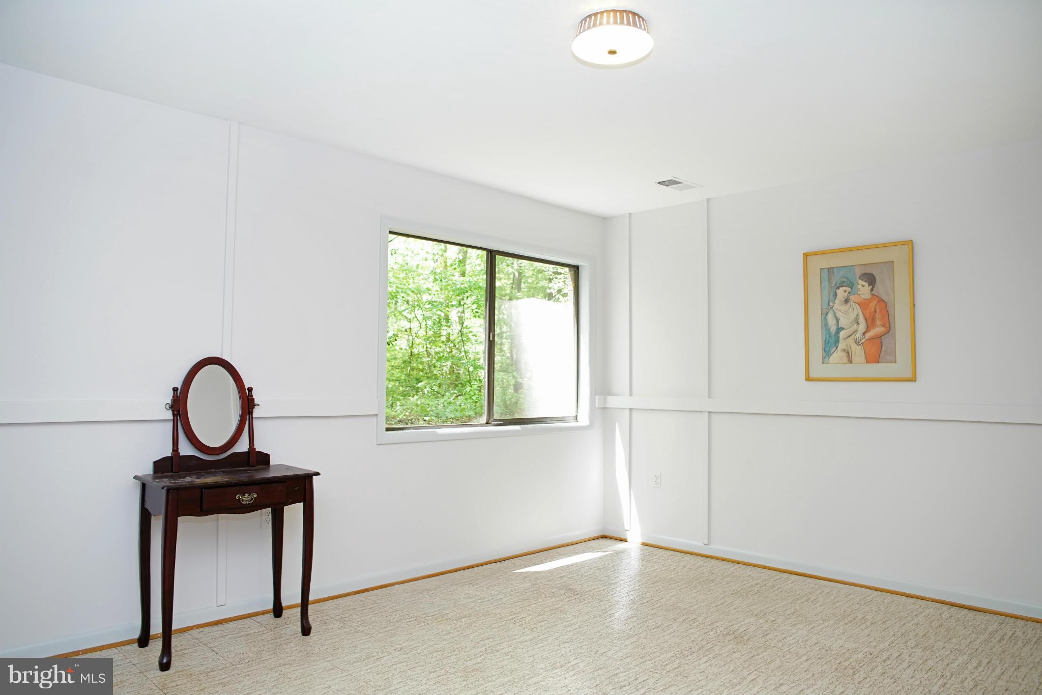 2108 Lirio Court Reston, VA 20191 - Photo 13 of 20 Bedroom