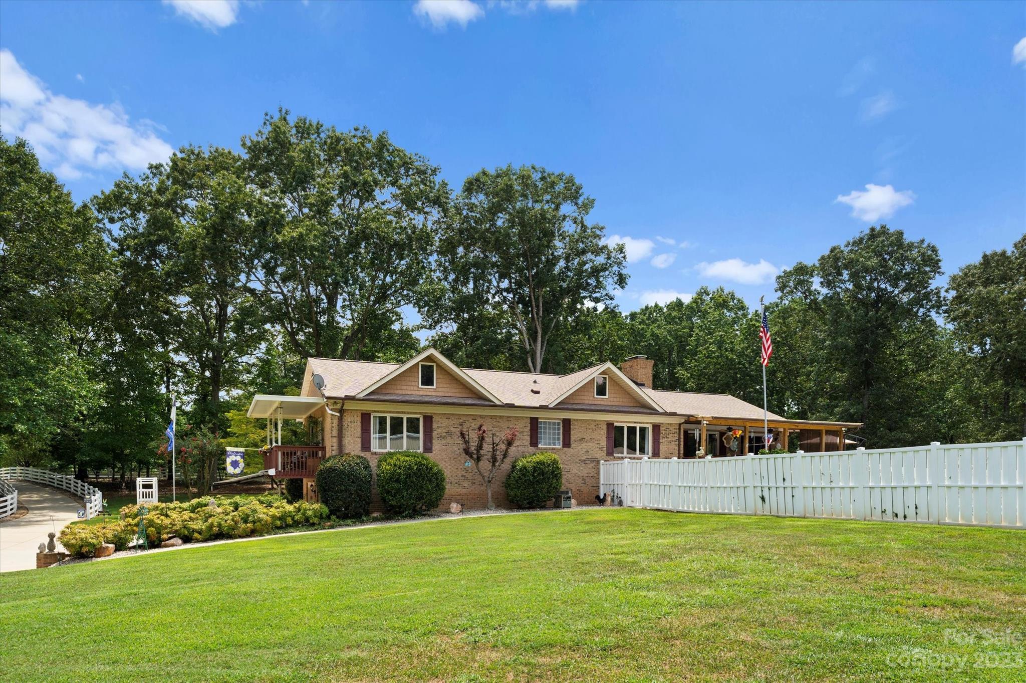 2908 Valley Farm Road Waxhaw, NC 28173 - Photo 16 of 48 Gallery Image 16