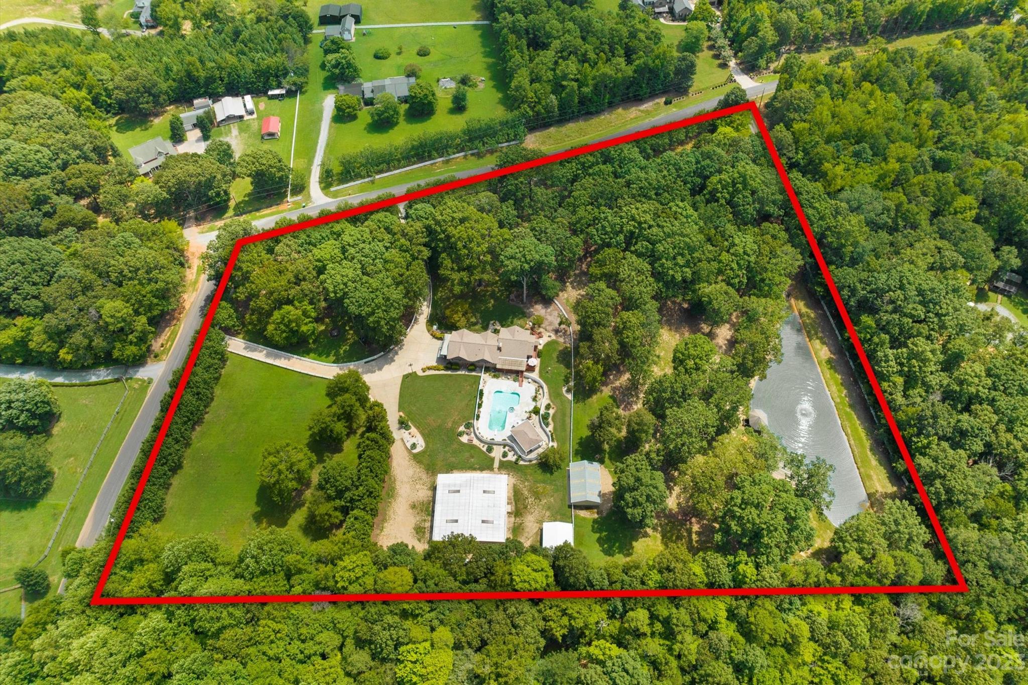2908 Valley Farm Road Waxhaw, NC 28173 - Photo 4 of 48 Gallery Image 4