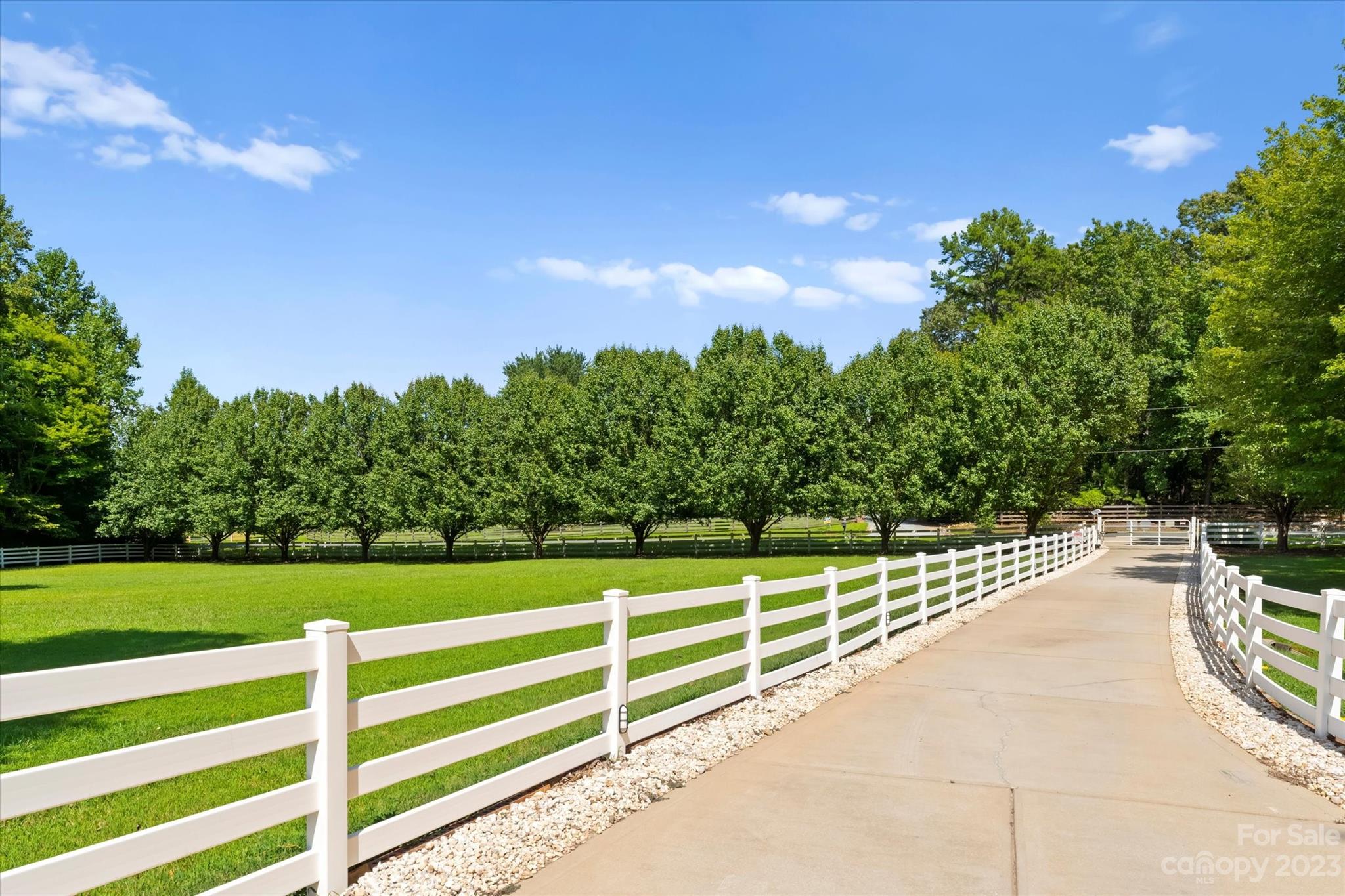 2908 Valley Farm Road Waxhaw, NC 28173 - Photo 8 of 48 Gallery Image 8