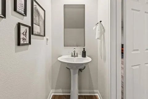 $840,000 | 506 Willowmore Street, Vista, CA 92081