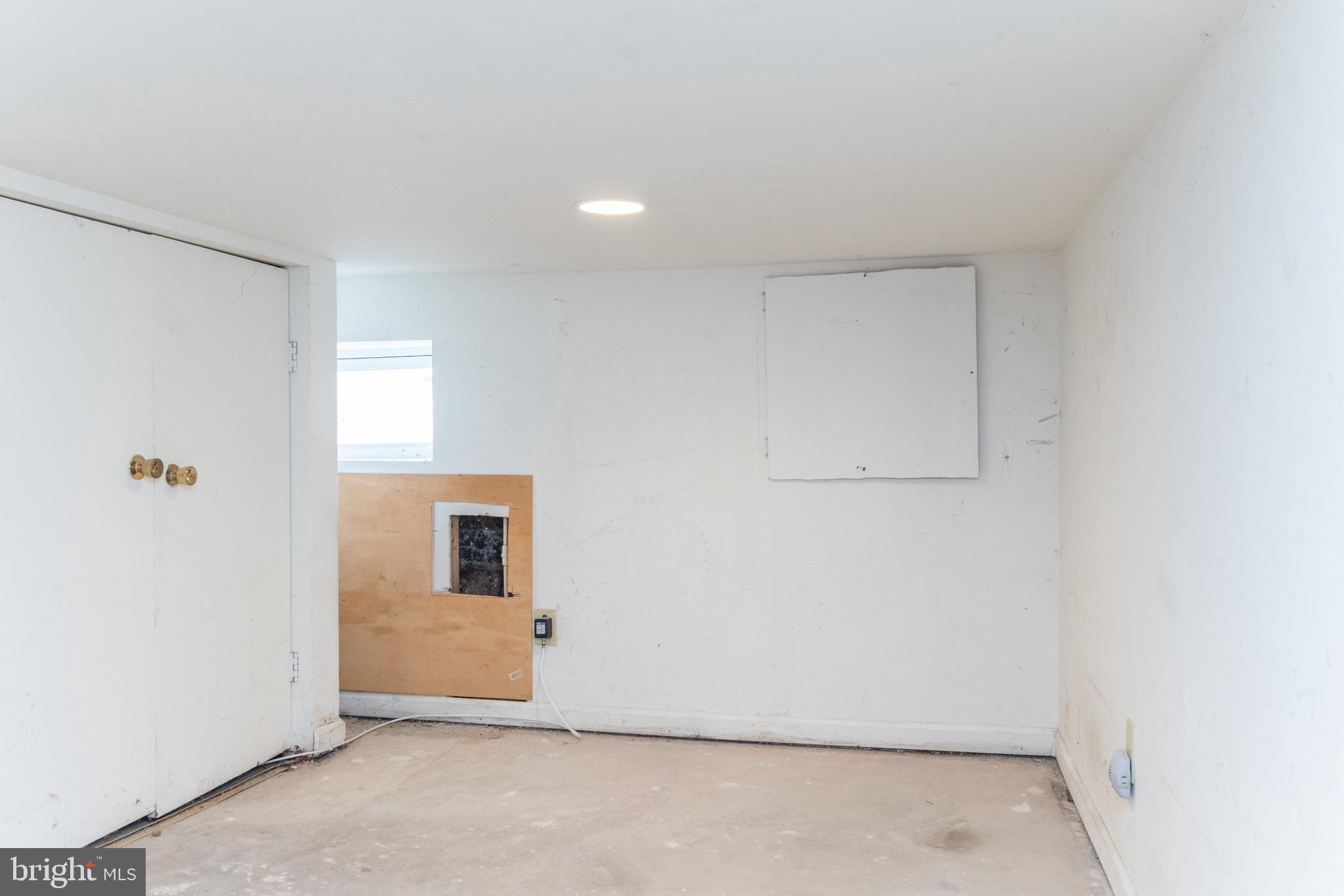 206 South Stricker Street Baltimore, MD 21223 - Photo 16 of 18 Basement view.