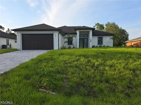 $384,900 | 3500 33rd Street Southwest, Lehigh Acres, FL 33976