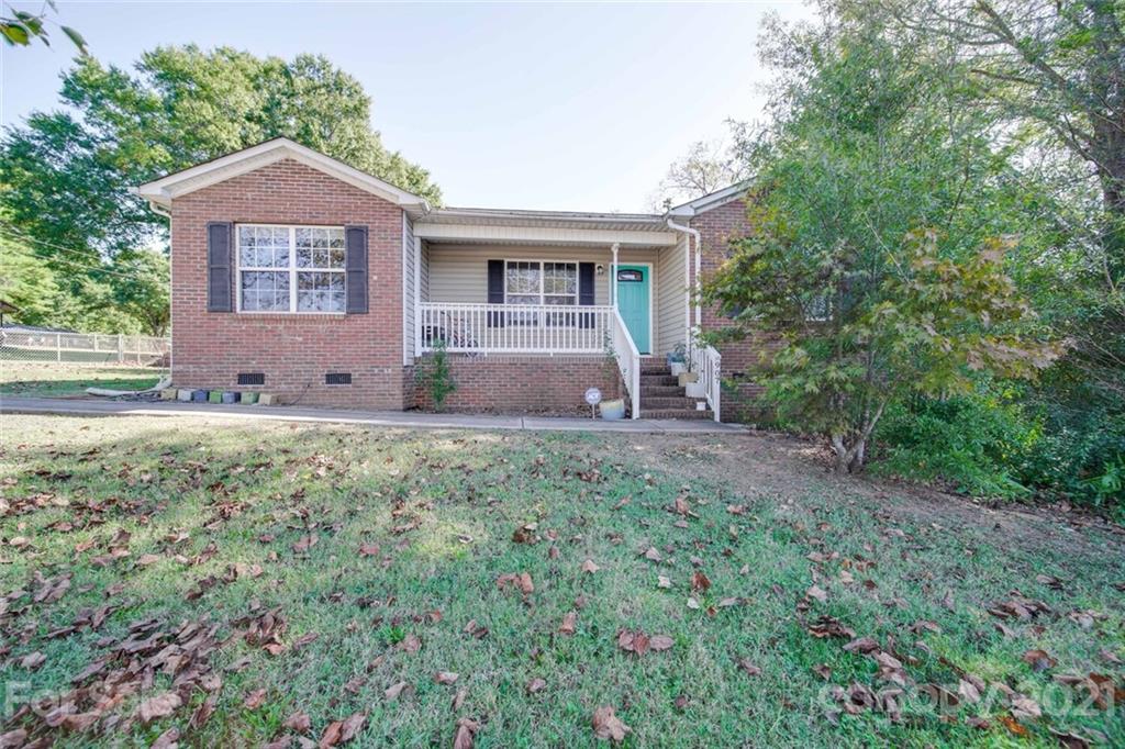 907 Oates Road Bessemer City, NC 28016 - Photo 8 of 20 Gallery Image 8