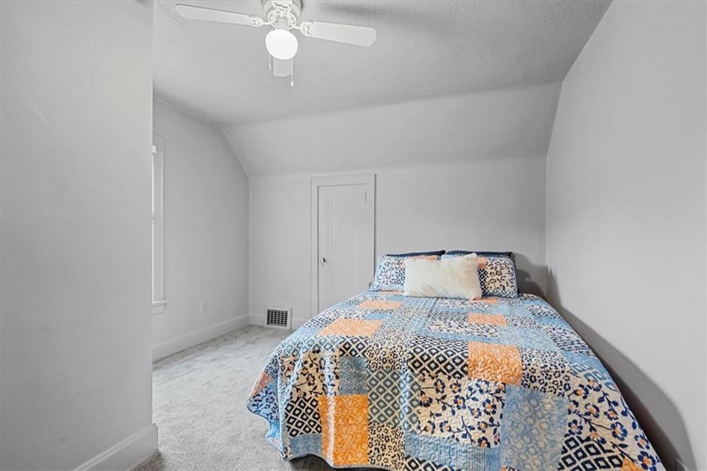 5971 Library Road Bethel Park, PA 15102 - Photo 13 of 24 Gallery Image 13