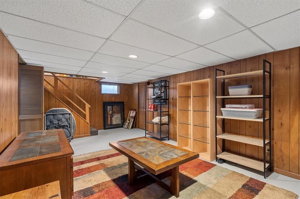 5971 Library Road Bethel Park, PA 15102 - Photo 18 of 24 Gallery Image 18
